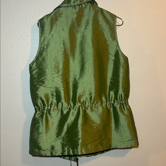 Coldwater Creek Shiny Green Vest - Picture 5 of 5